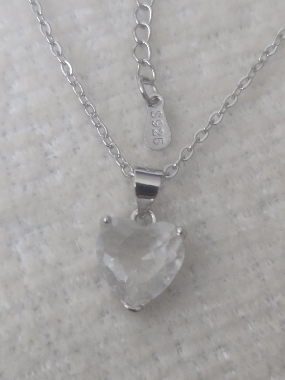 Sterling Silver White Crystal Heart Adjustable 18″ Necklace. UK Seller
