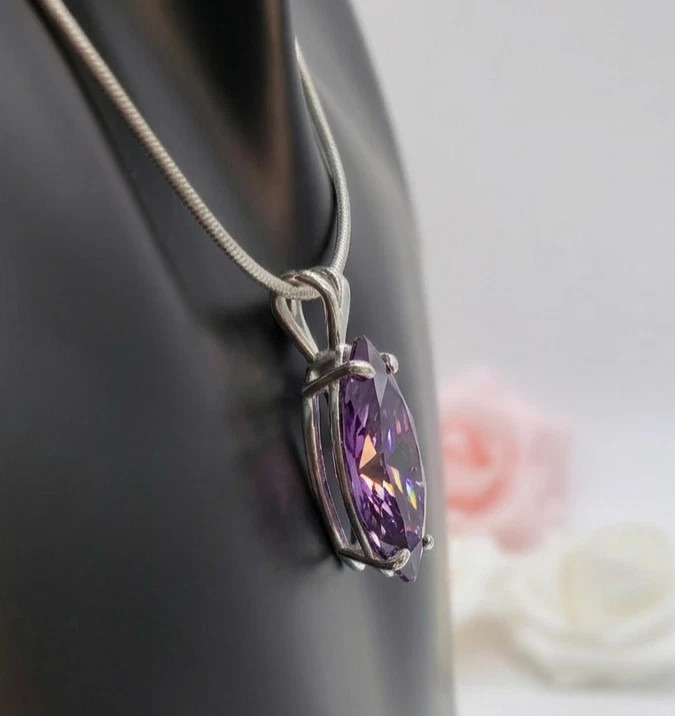 5.00 Ct Certified Purple Diamond Pendant, Tariffs FREE & Matching Studs .