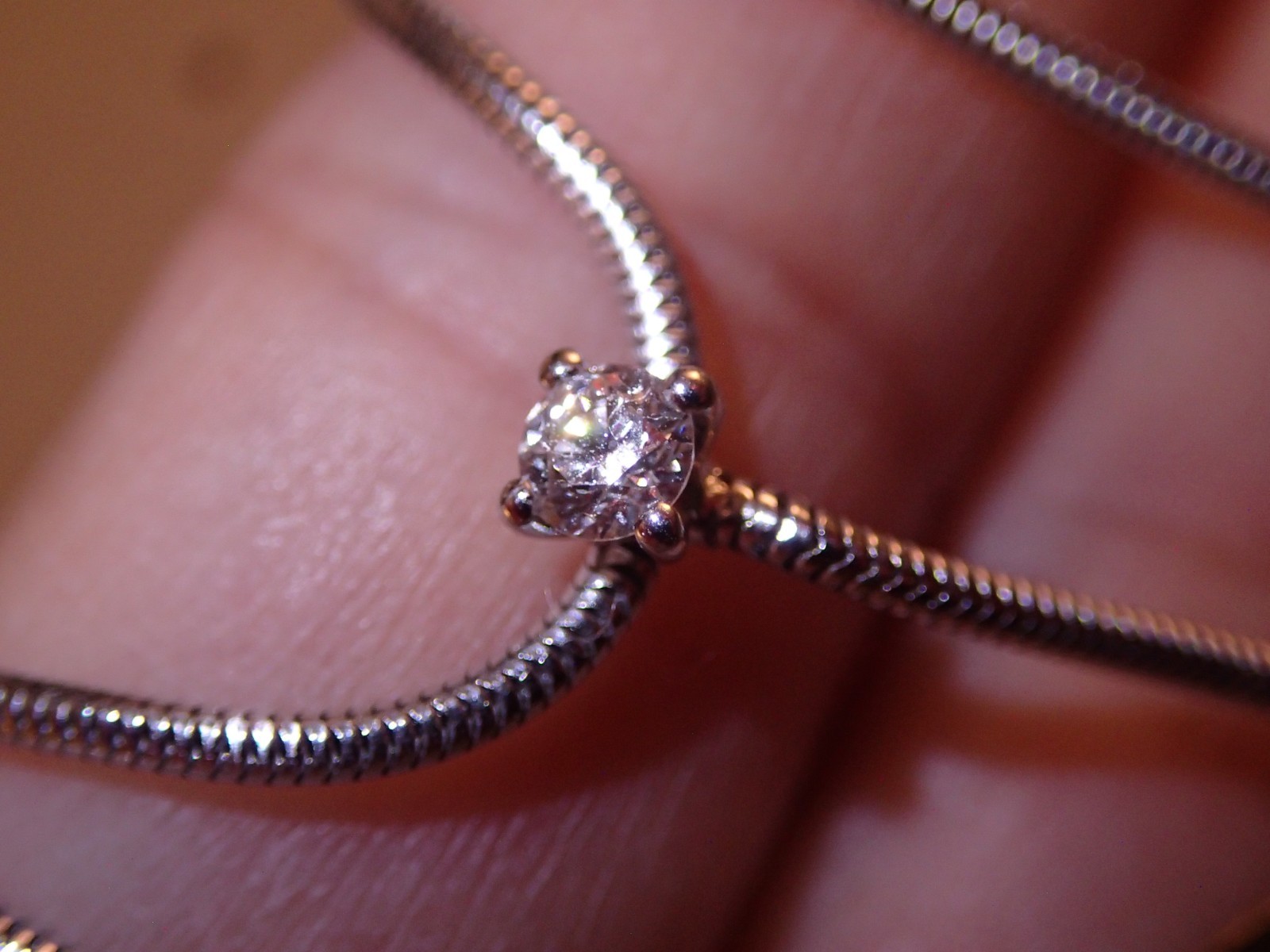 Mattia Cielo 18k dual tone 0.25ct diamond disc pendant lariat necklace 17.9g