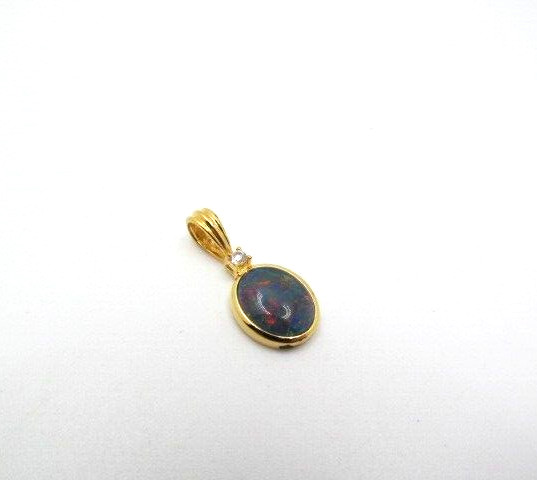 925 Sterling Silver Gold Oval Triplet Opal Iridescent Clear Stone Pendant