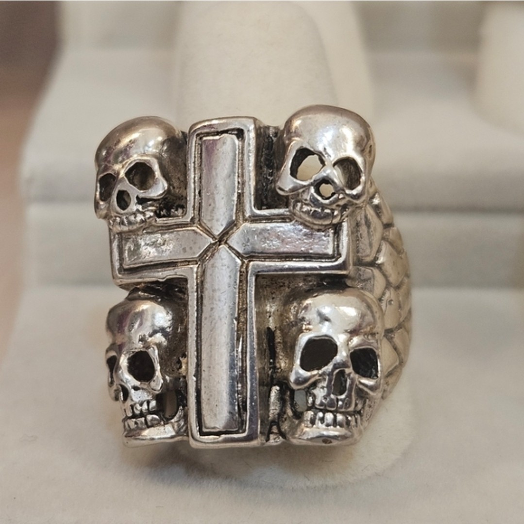Gothic Skull Cross Sterling Silver Ring Size 9 US Band 16.07 grams