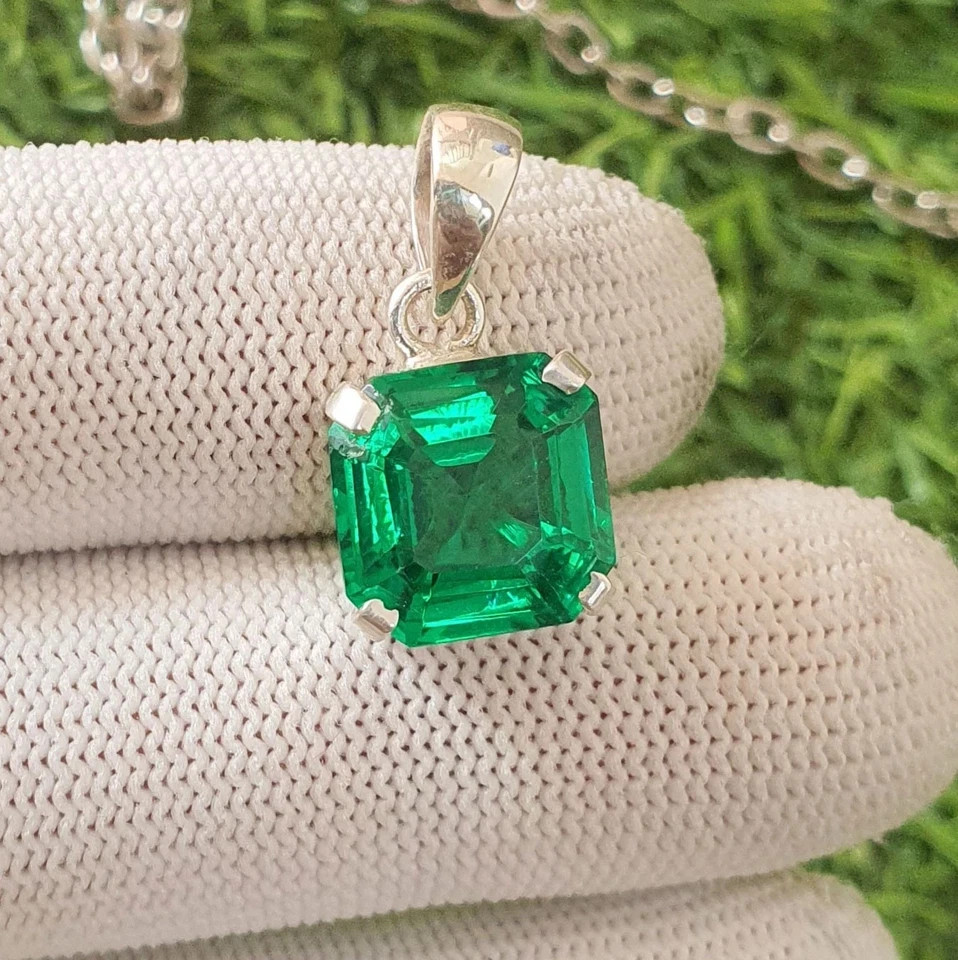 Certified 26.47 Ct Natural Emerald 925 Solid Silver Asscher Cut Pendant Gemstone