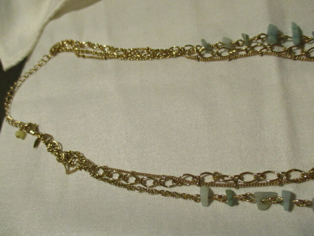 AVON Natural Beauty Triple Strand Pendant Necklace w/Semi-Precious Quartz 27 1/2