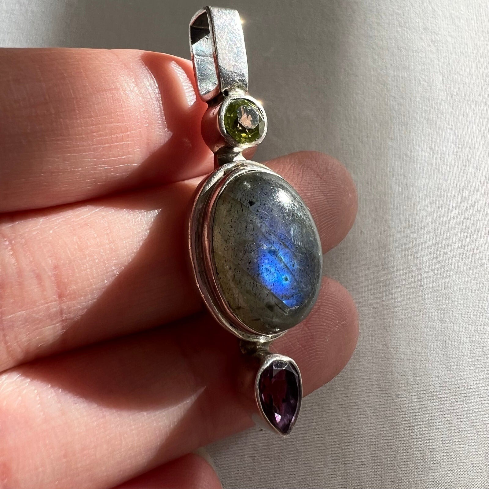 Labradorite Peridot Amethyst Gem Stone Made in India Silver Estate Pendant