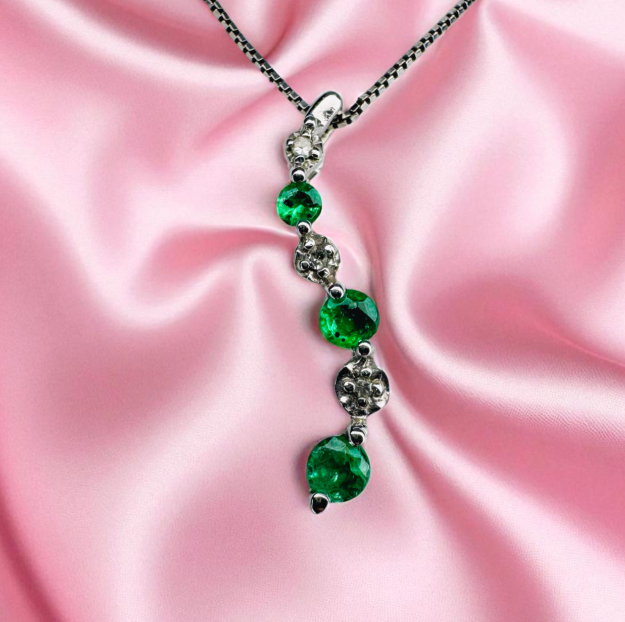 10K Gold Natural Emerald Diamond Journey Necklace 1/4ct – 18″ -May Birthstone
