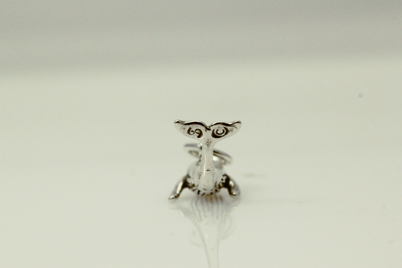 925 Sterling Silver Humpback Whale Charm/Pendant 3.2 Grams (PEN9192)