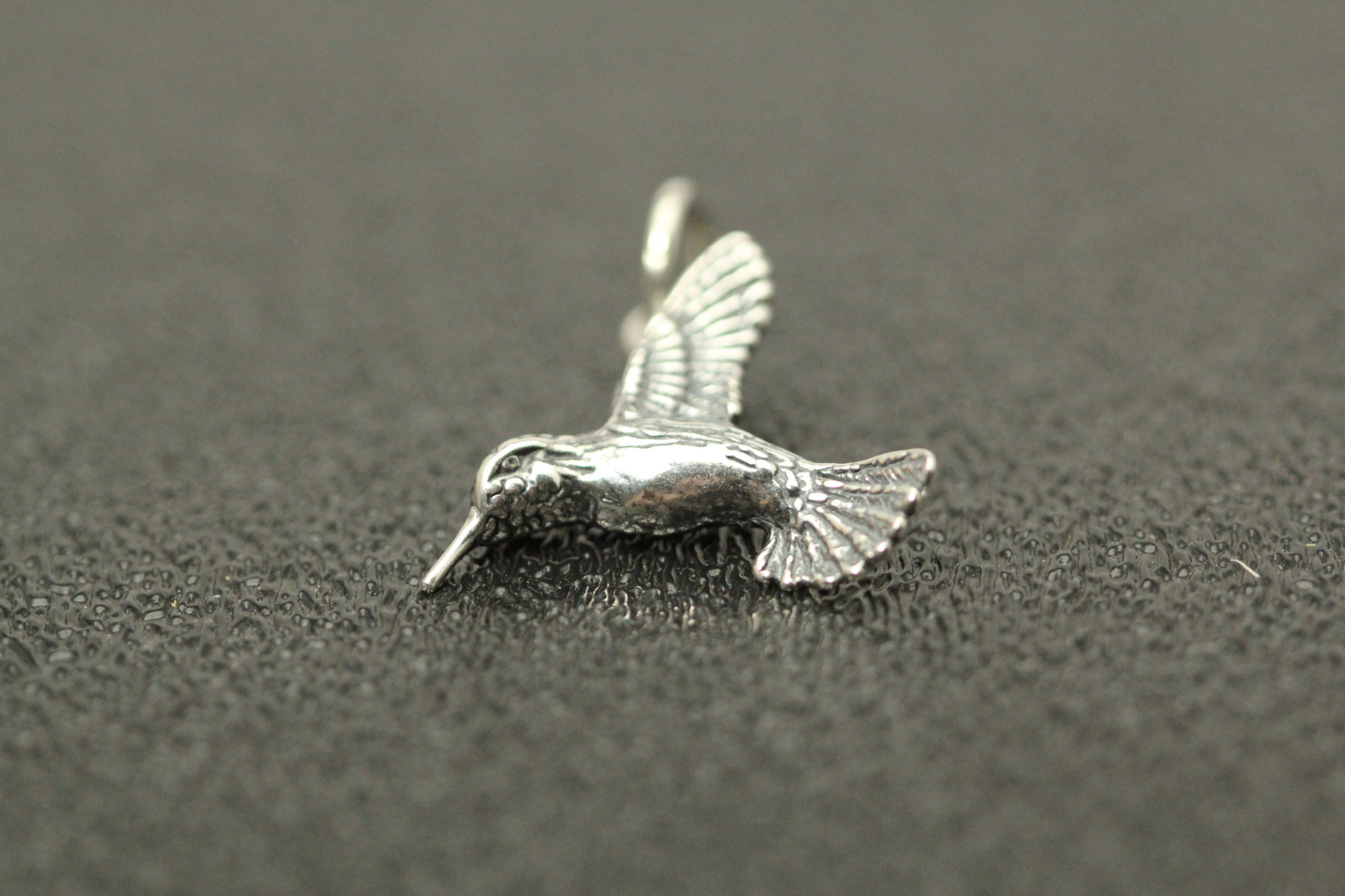 925 Sterling Silver Hummingbird Charm/Pendant 1.8 Grams (PEN9281)