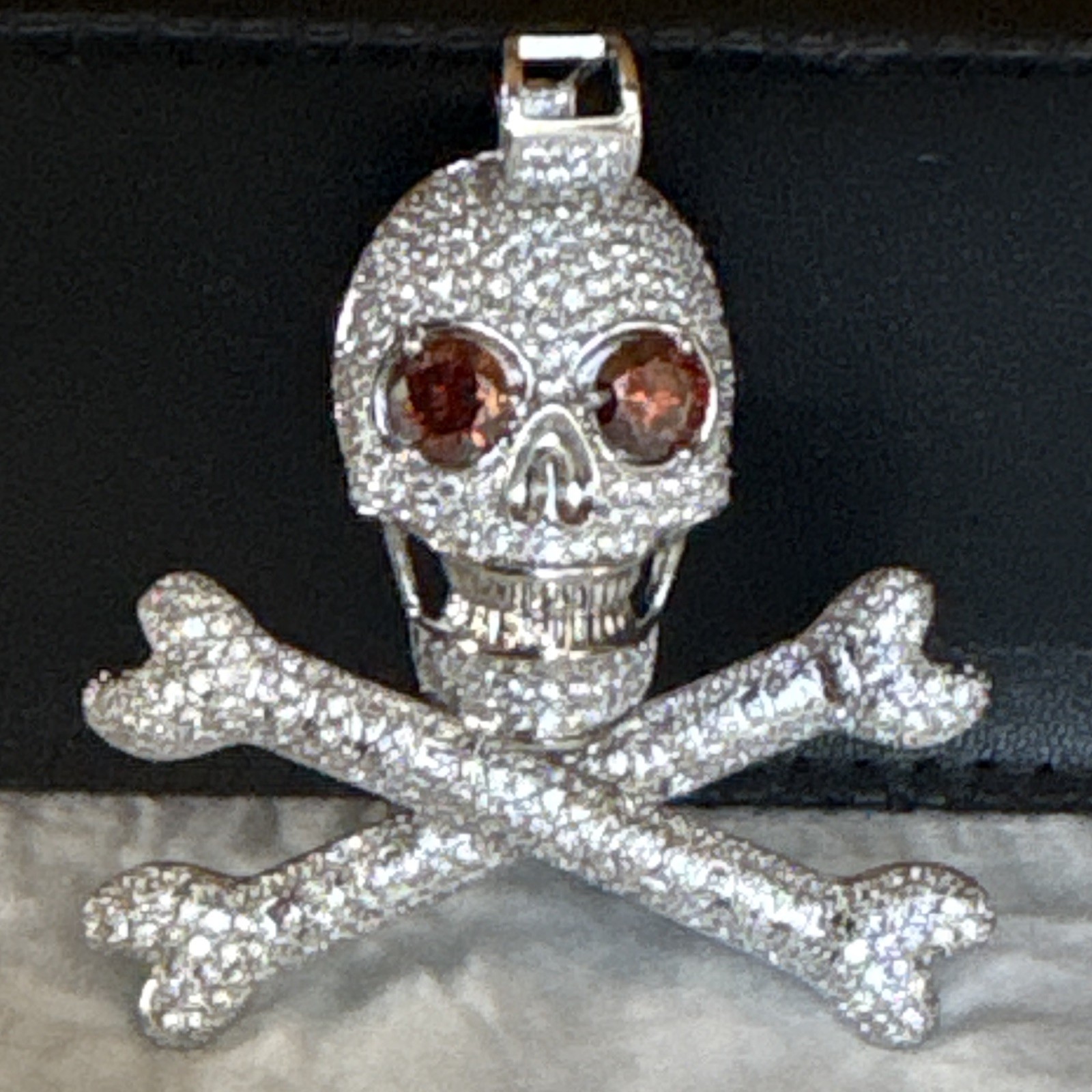 Skull & Crossbones 7.5 Carat Moissanite Pendant Silver Tone W/Rope Chain