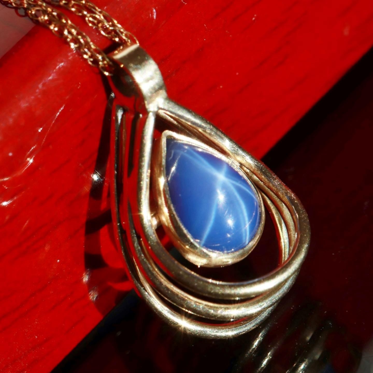 14k yellow gold pendant 1.45ct lab created blue star sapphire charm 2.45gr N3738
