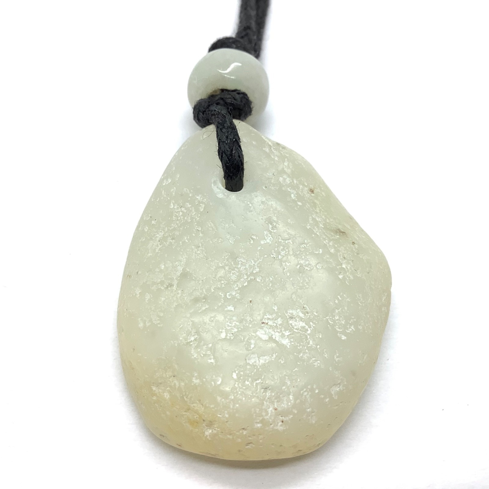 Hetian White Jade Pebble Pendant Nephrite Jade Necklace Hotan River China 18g