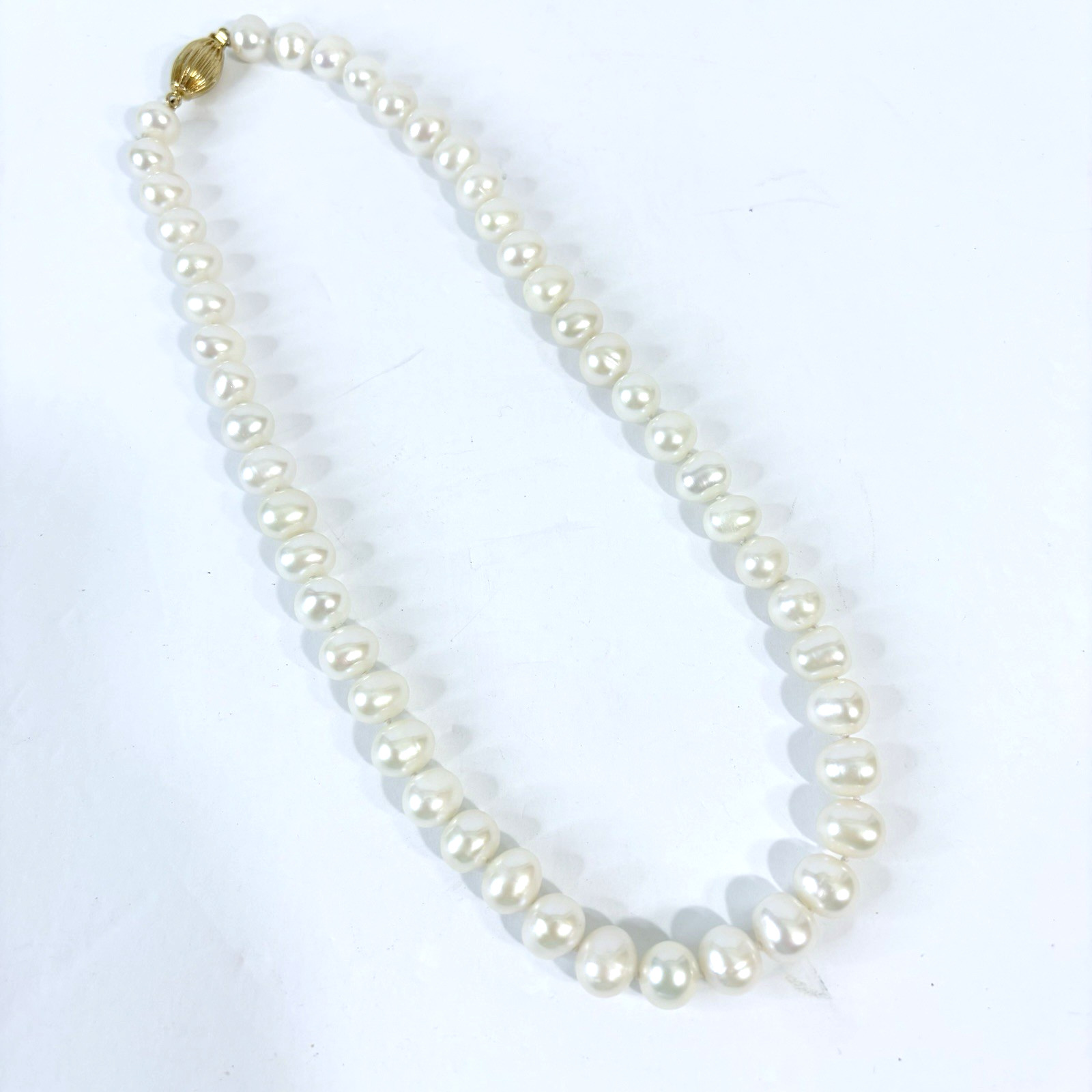 Cultured Button Pearl Necklace 14K GF Box Clasp Hand Knotted 8mm x 7mm 16″ Bride