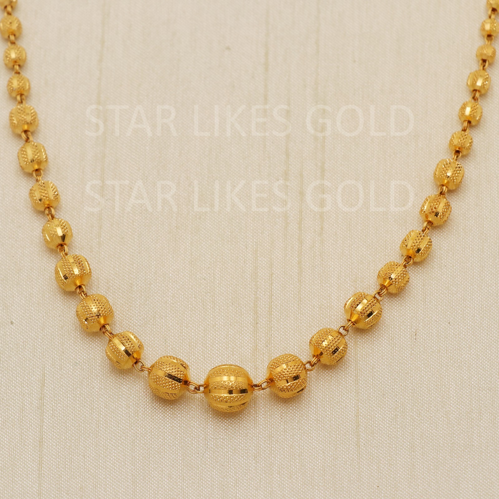 22K Yellow Gold Graduated Ball Chain 23.5″ 23.69g 8mm-2mm Textured Mala Necklace