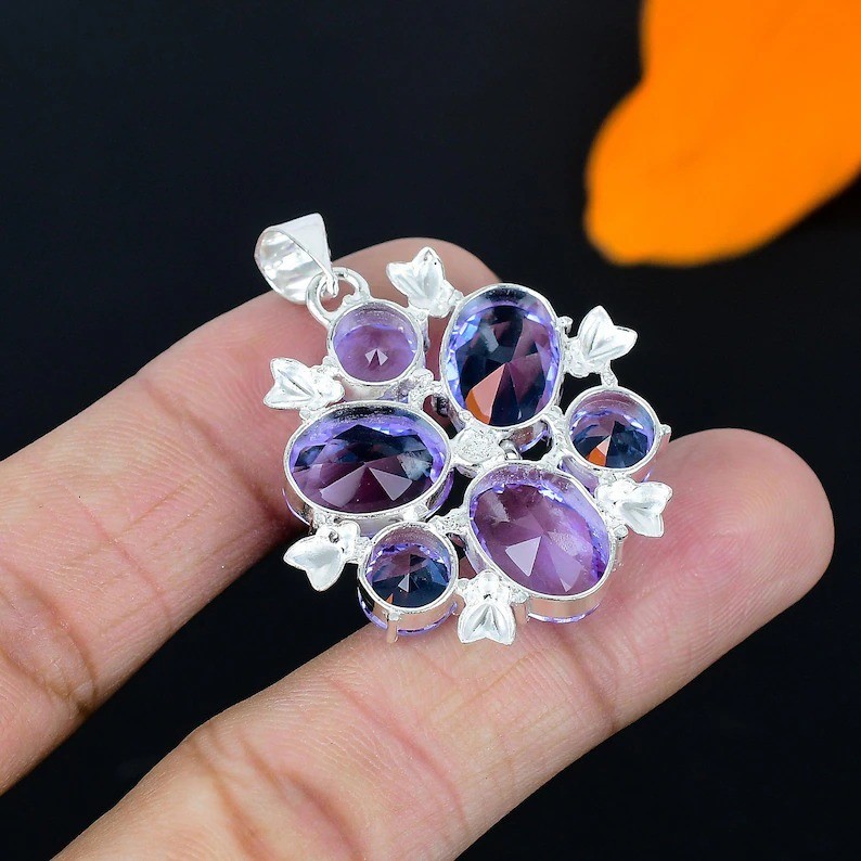 Alexandrite Floral Gemstone Pendant 925 Sterling Silver Handmade Jewelry