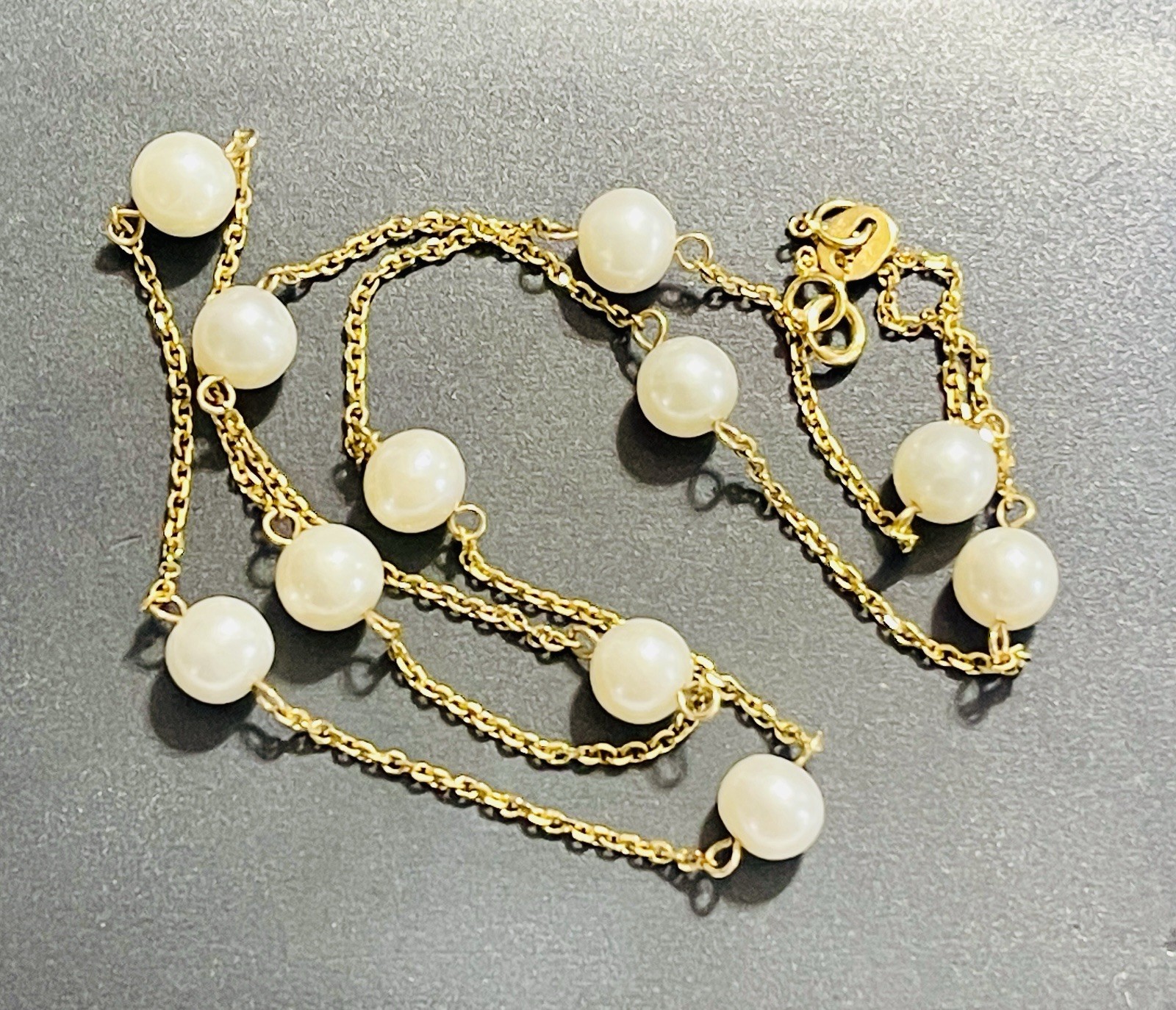 SOLID 14K YELLOW GOLD PEARL STATION CHAIN NECKLACE / 17″ LONG / 3.7 GRAMS