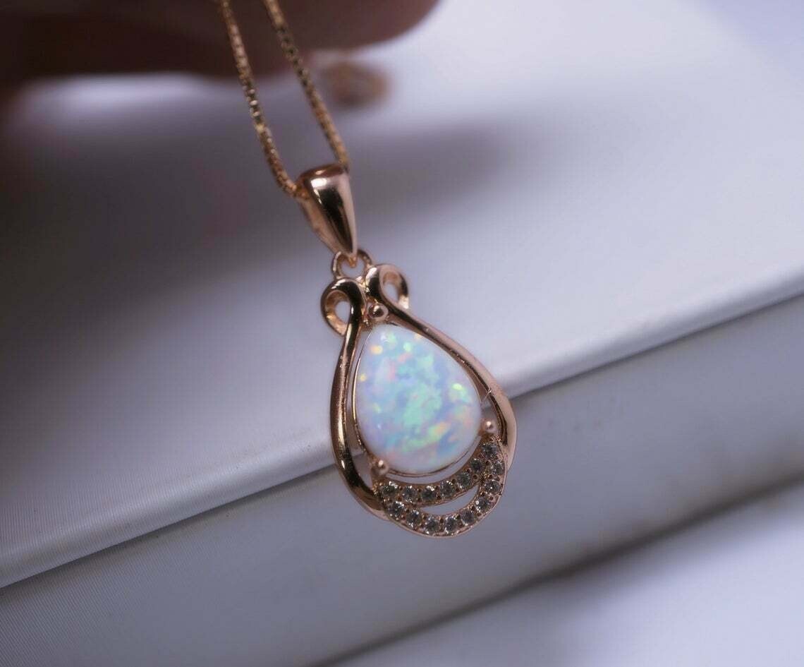 2Ct Pear Cut Opal Women’s Unique Pendant 14K Rose Gold Finish With Free Chain