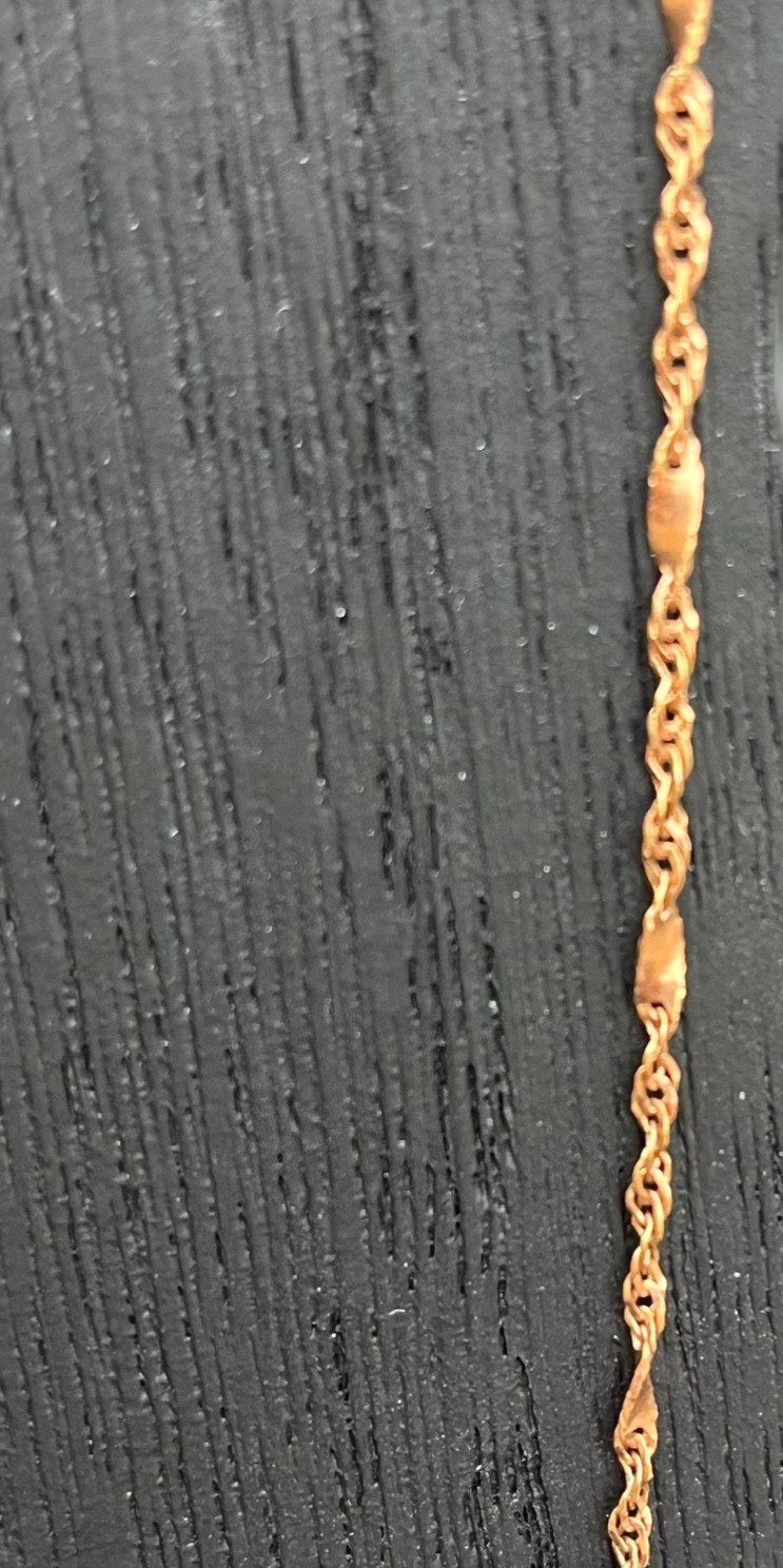 24″ 14k Rose Gold Chain 3.07GRAMS! Singapore with spiral stations Italy, Quality