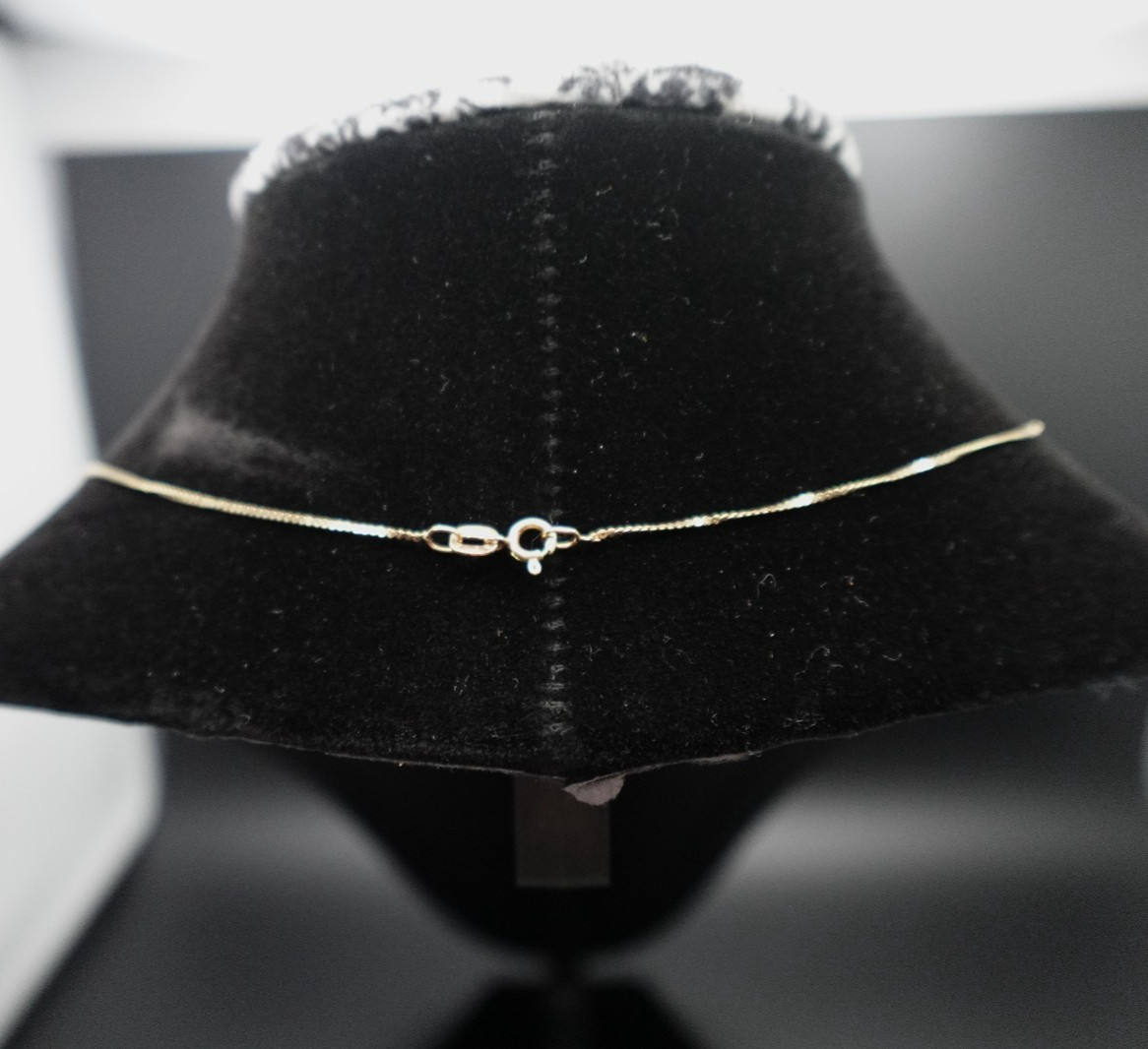 13.9K Yellow Gold Dainty 0.75mm Serpentine 16″ Chain Necklace 0.9g