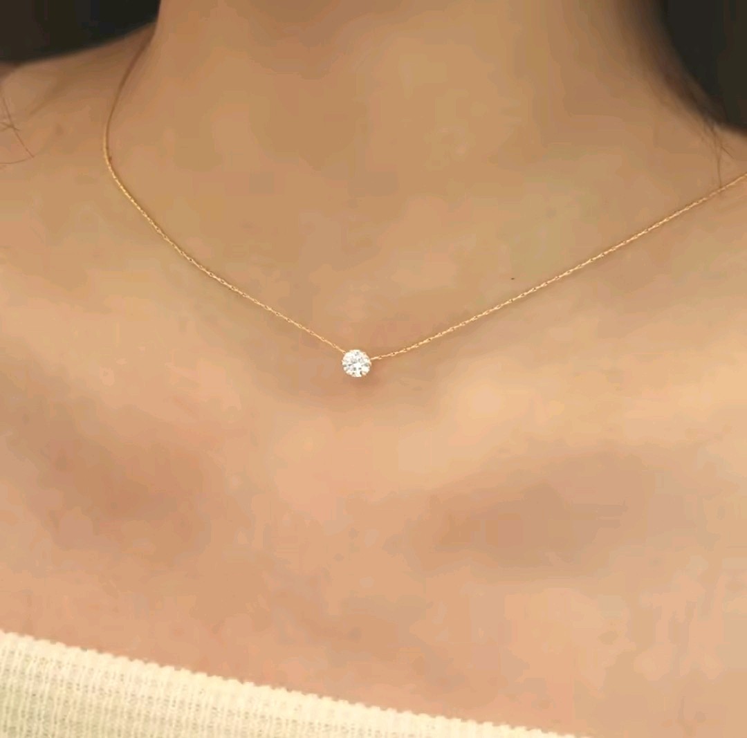 Stainless Steel Hypoallergenic Necklace solitaire CZ, 40cm Never Fade – gift Box