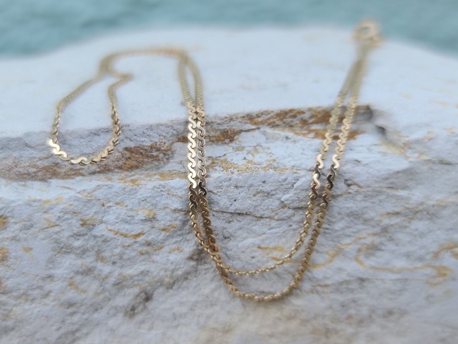 14k Solid Yellow Gold Serpentine Chain Necklace 18″x1.1mm ITALY Signed AR 3grams