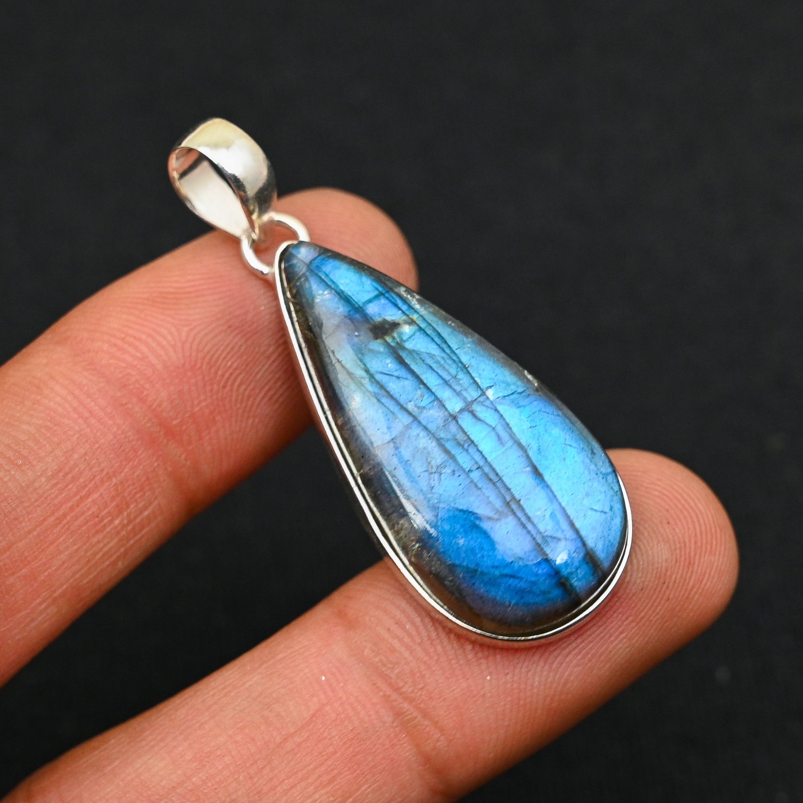 Labradorite Gemstone 925 Sterling Silver Handmade Pendant Jewelry Gift For Wife