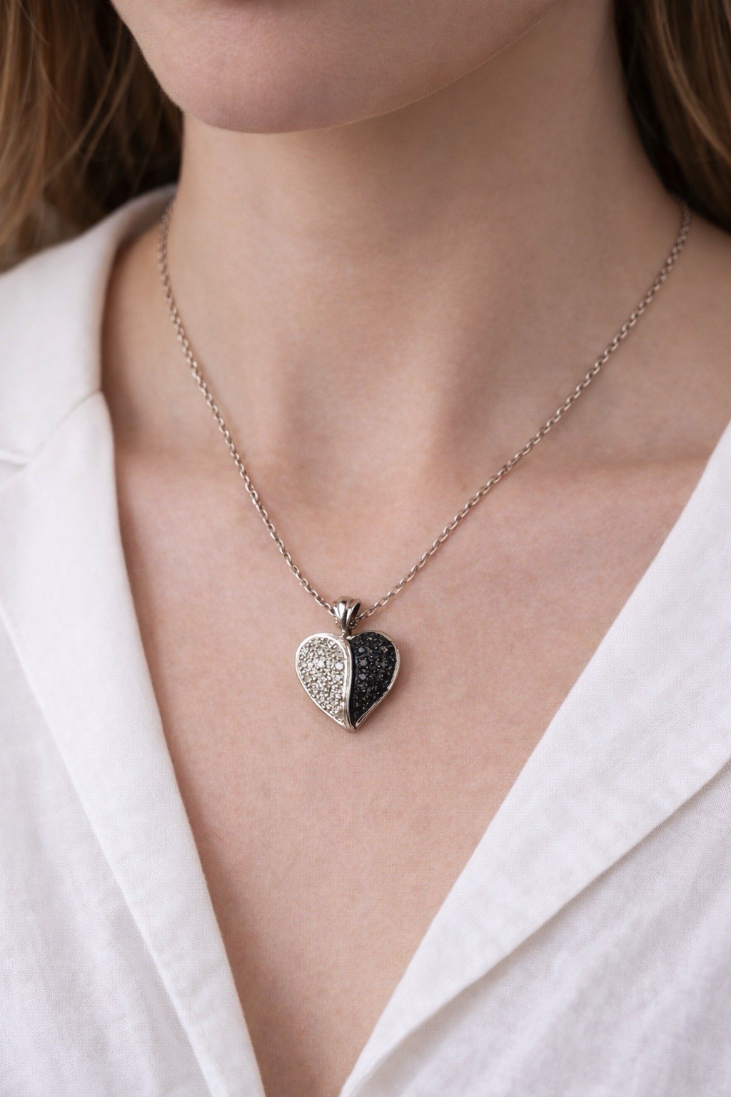 925 Sterling Silver Lab Created White Black Diamond Heart Pendant Necklace