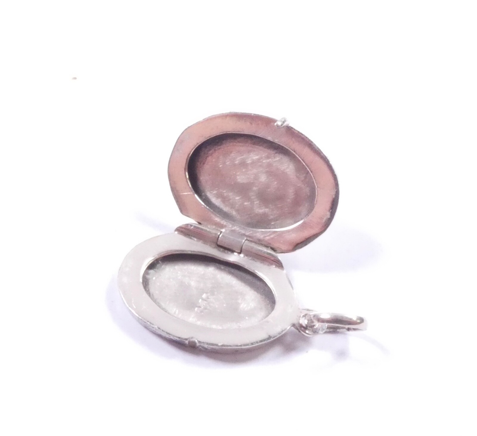 Oval Locket Pendant Chased Flat Design Double Sided 925 Sterling Silver 2.7g