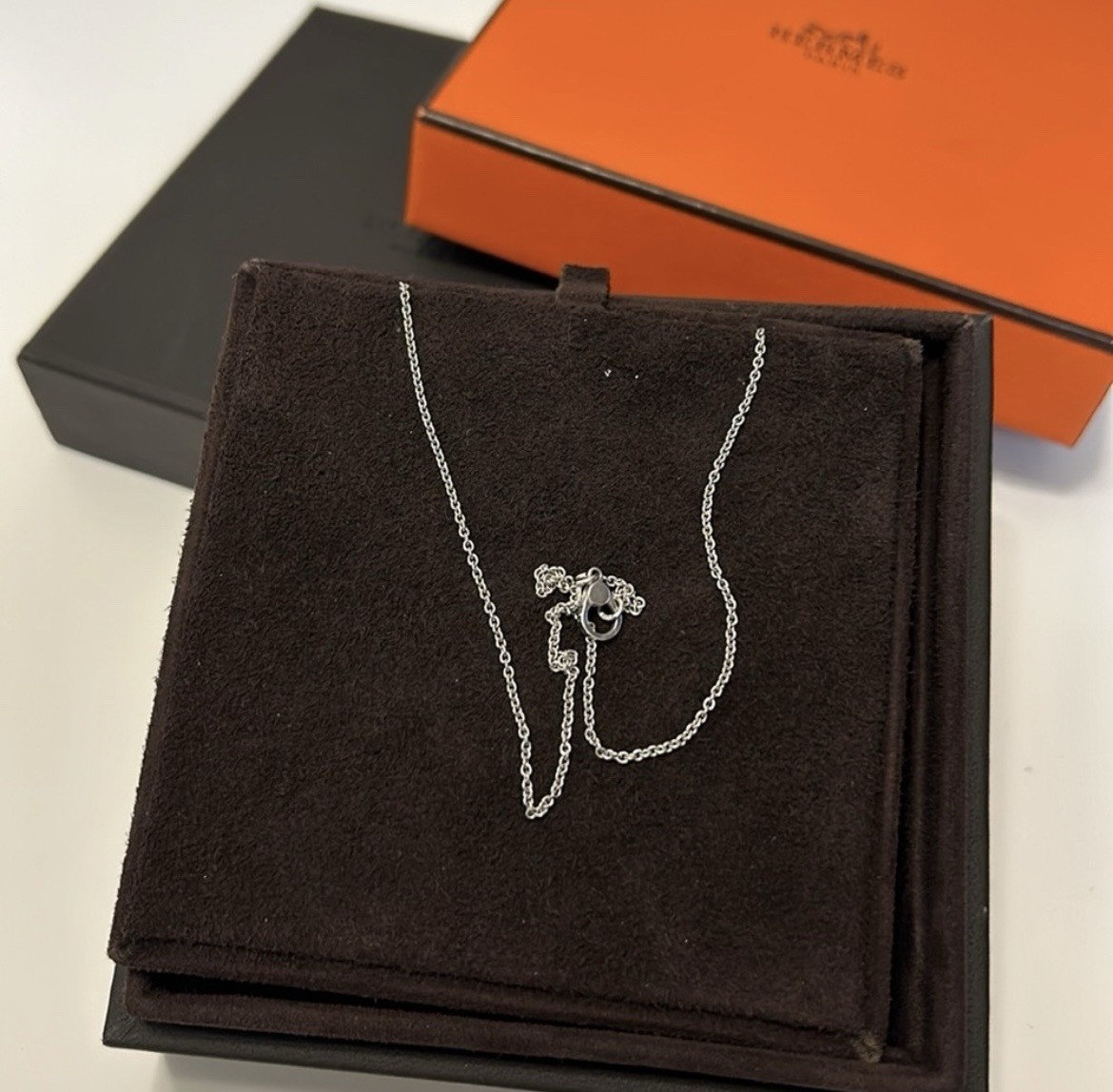 BNIB Hermes 18k White Gold Diamond Finesse Chain Pendant Necklace MSRP $6,900