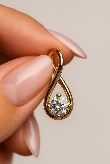 14k Yellow Gold Plated 1.00Ct Round Cut Lab Grown Diamond Women’s Pendant Silver