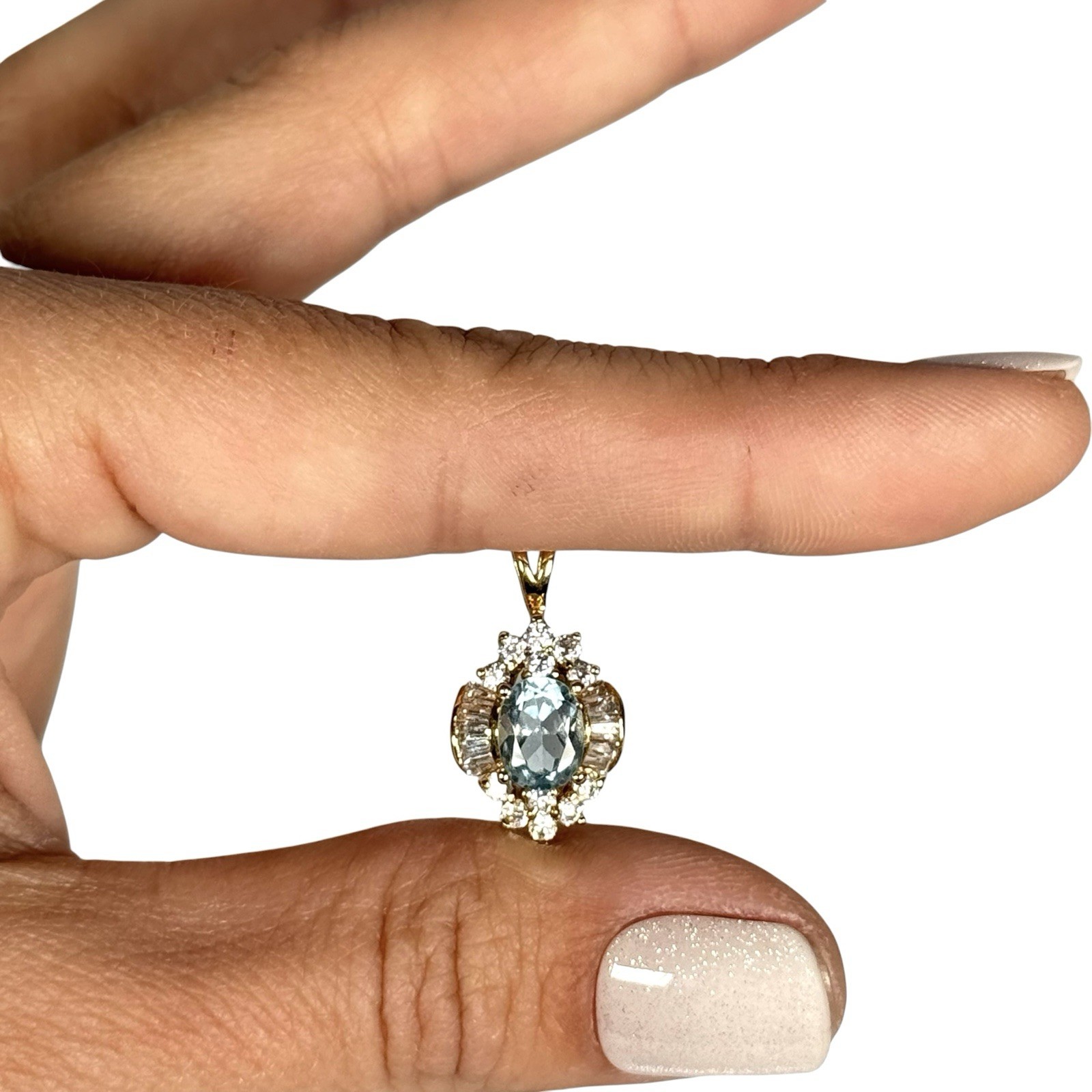 Vintage Gold Plated Pendant Light Blue Gemstone Oval Facetted Topaz Aquamarine