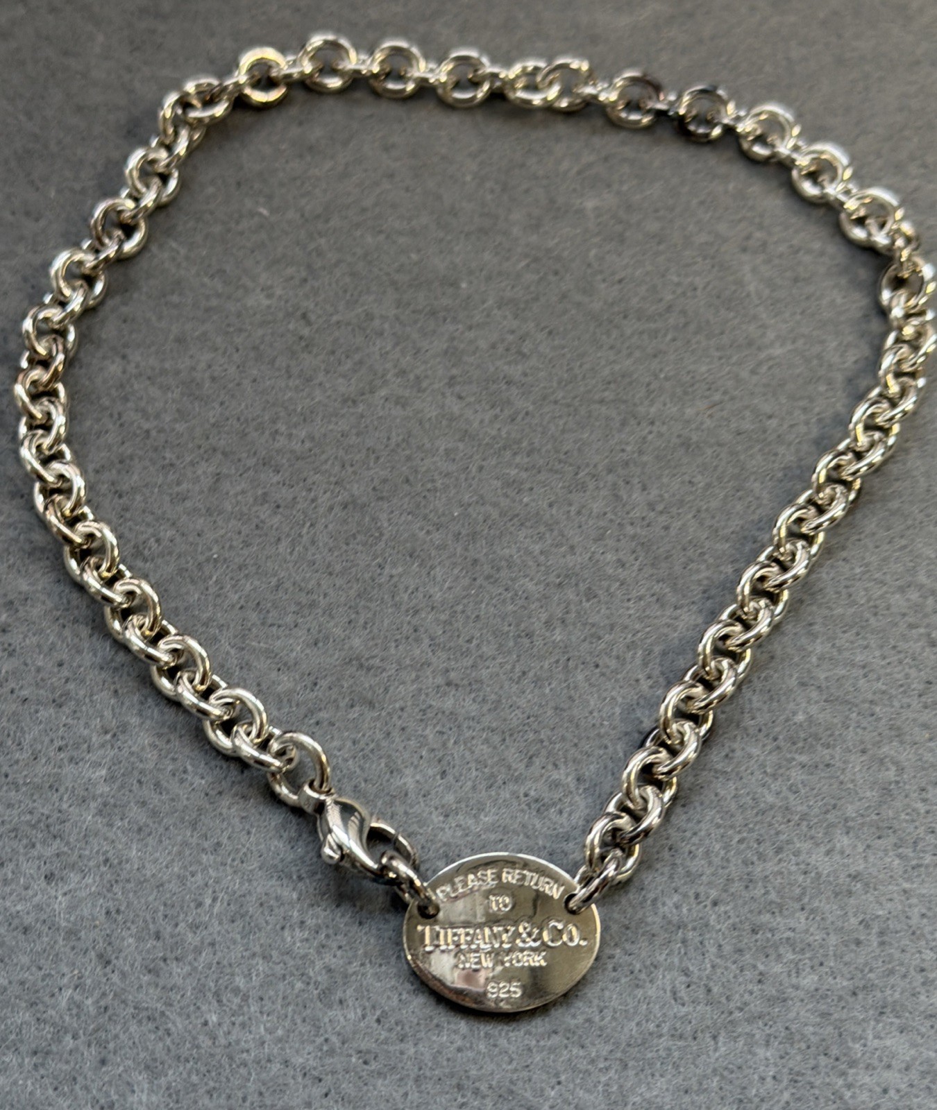 15.5” Please Return To Tiffany & Co Sterling Silver Oval Tag Choker Necklace