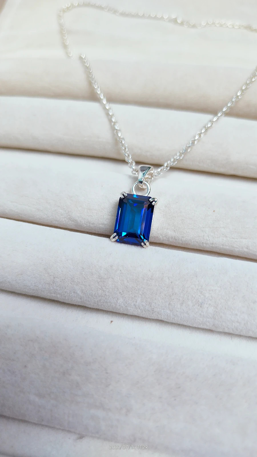 5.00 Ct Emerald Cut Natural Sapphire Diamond Beautiful Pendant 14K White Gold