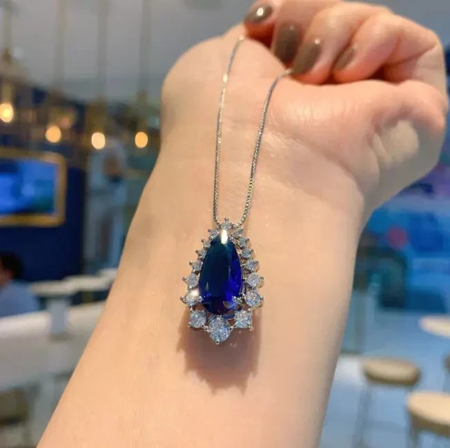 4.90Ct Pear Cut Natural Blue Sapphire & Diamond 14K White gold Luxury Pendant