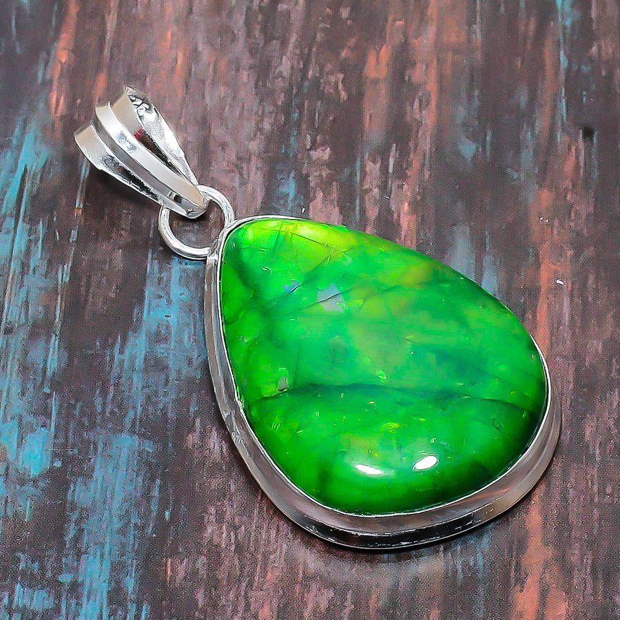 Green Labradorite Gemstone Handmade Gift Jewelry Pendant 2.36″ Q161
