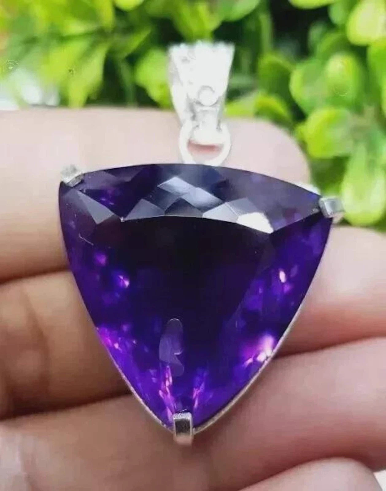 Natural Ceylon Purple Sapphire 25 Ct Trillion Cut Certified Gemstone Pendant