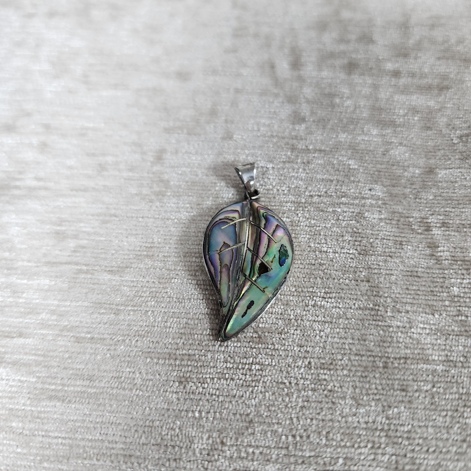 Abalone Shell Sterling Silver Leaf Pendant 1.5″ Jewelry Nature Beauty