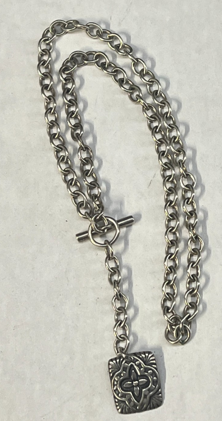 Foree Hunsicker Sterling Silver Lariat Necklace 18″ Floral Charm Toggle