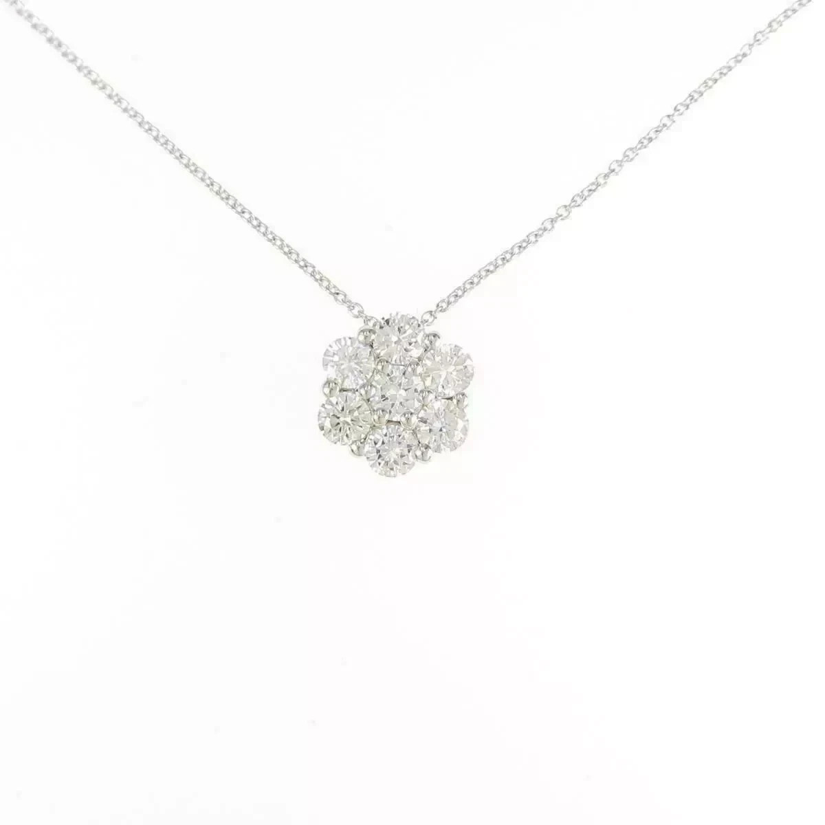 1.20Ct Round Cut VVS1 Diamond Flower Pendant 14K White Gold Finish18″ Free Chain