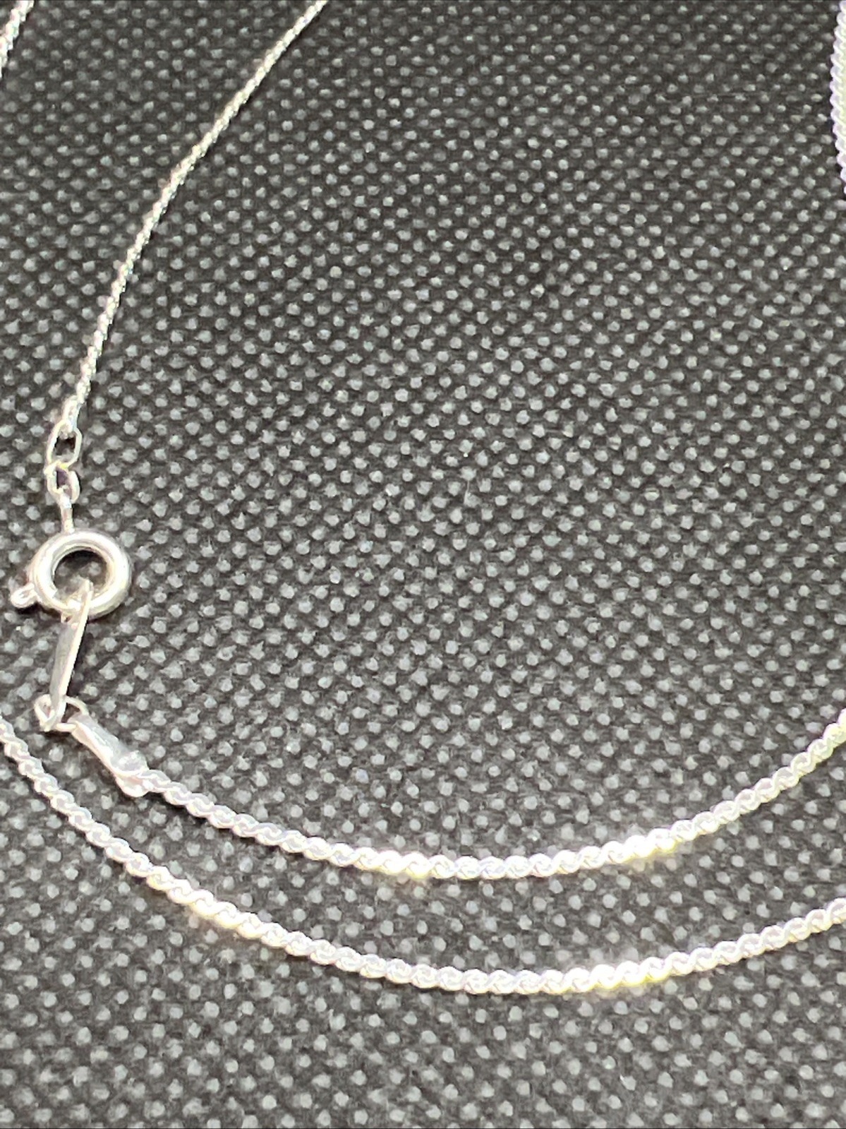 18K White Gold Necklace Chain 22” Brand New Weighs 2 Grams