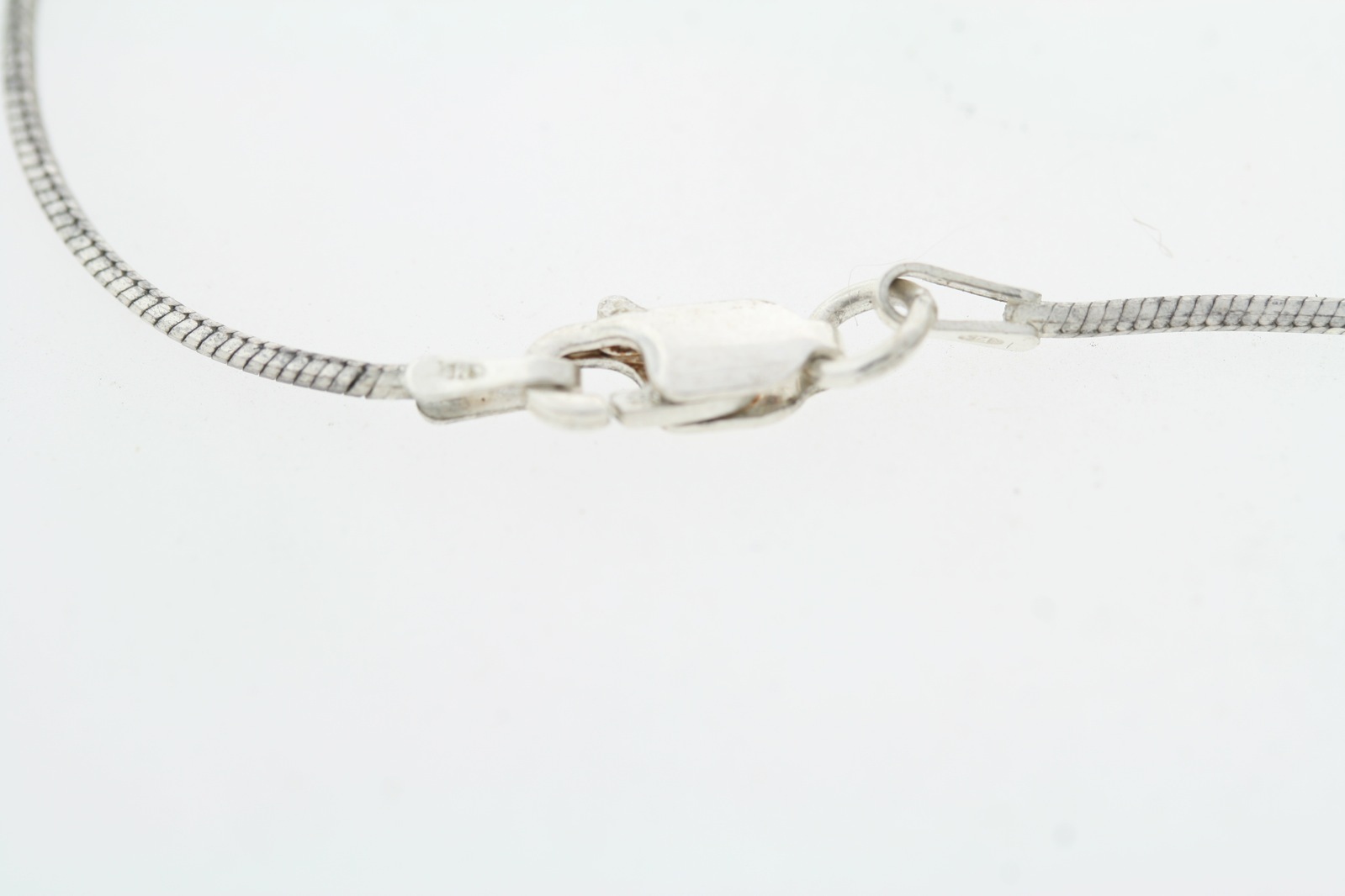 German .835 Silver Oval Blue Lapis Lazuli Pendant Necklace 