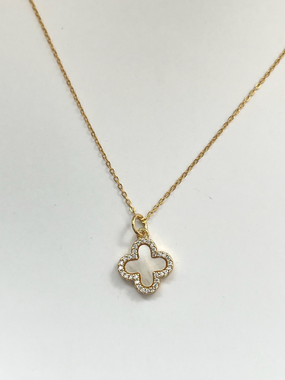 Elegant 14K Gold Filled necklace with pendent Handmade Necklace Jewelry