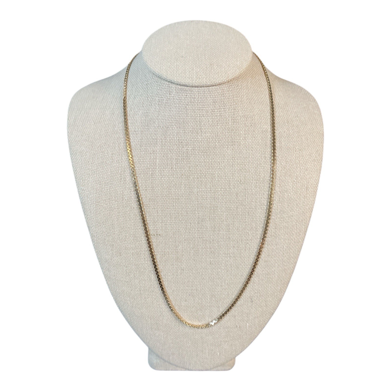 14kt Yellow Gold Serpentine Necklace Italy Total Weight 3.84 g 14 in Long
