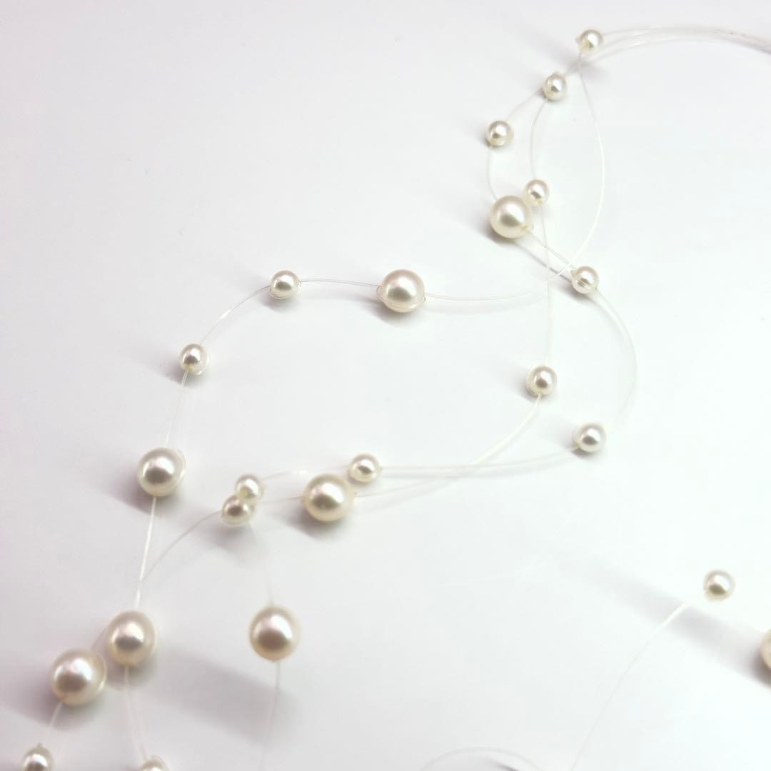 TASAKI 18K White Pearl 3-Row Wire Necklace 3-5.2mm 40cm 6.8g Triple Strand w/Box