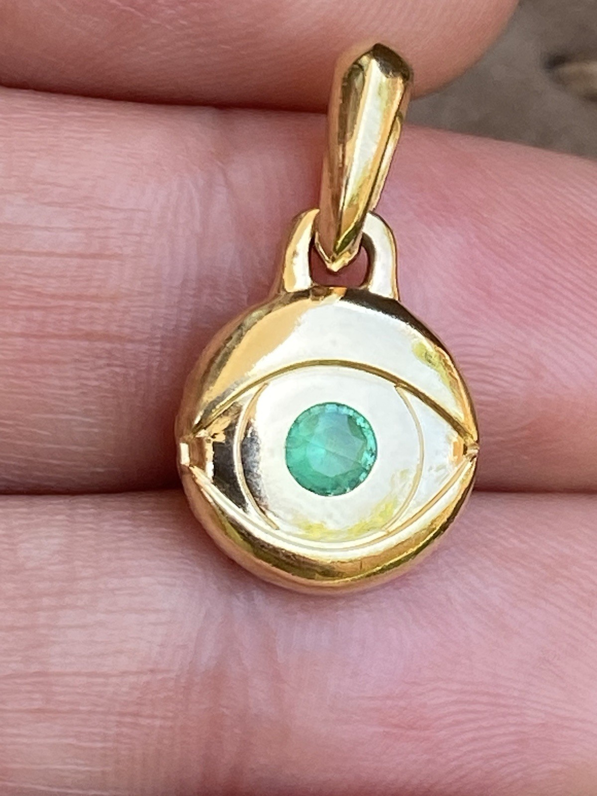 David Yurman 18K Gold Emerald Evil Eye Pendant Amulet Enhancer $2100+