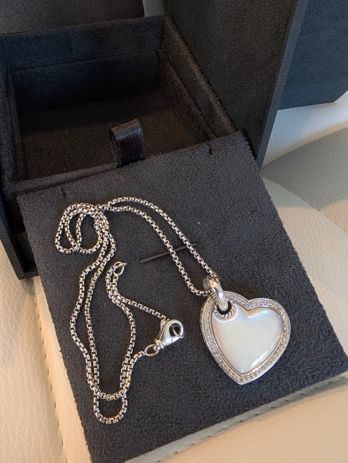David Yurman Heart Diamond Mother Of Pearl Pendant Necklace 16-18″ Gorgeous New