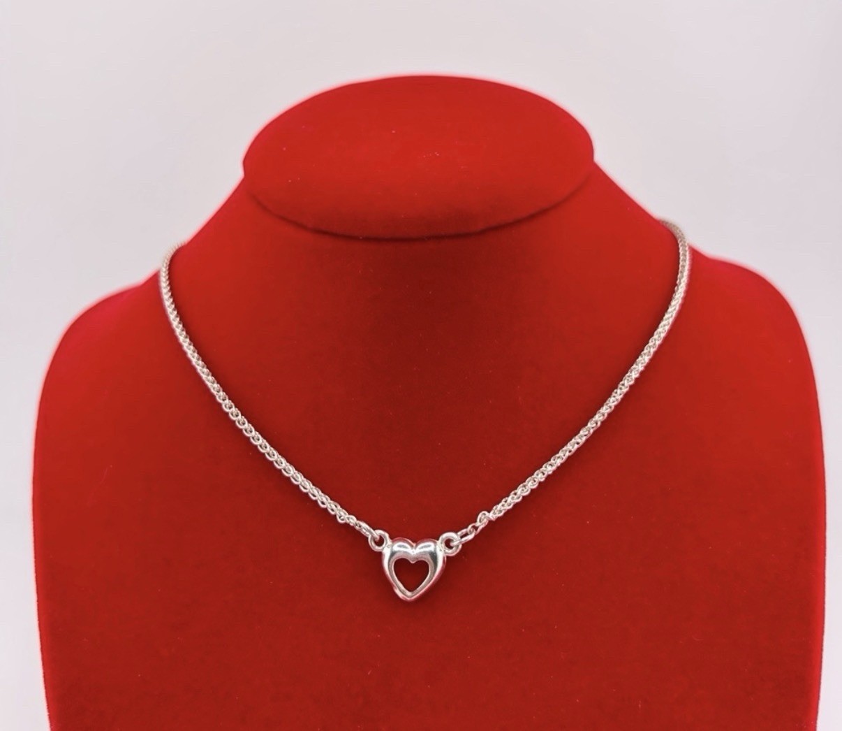 Sterling Silver 925 Heart Clasp Necklace8 Inches In Box Women’s Gift