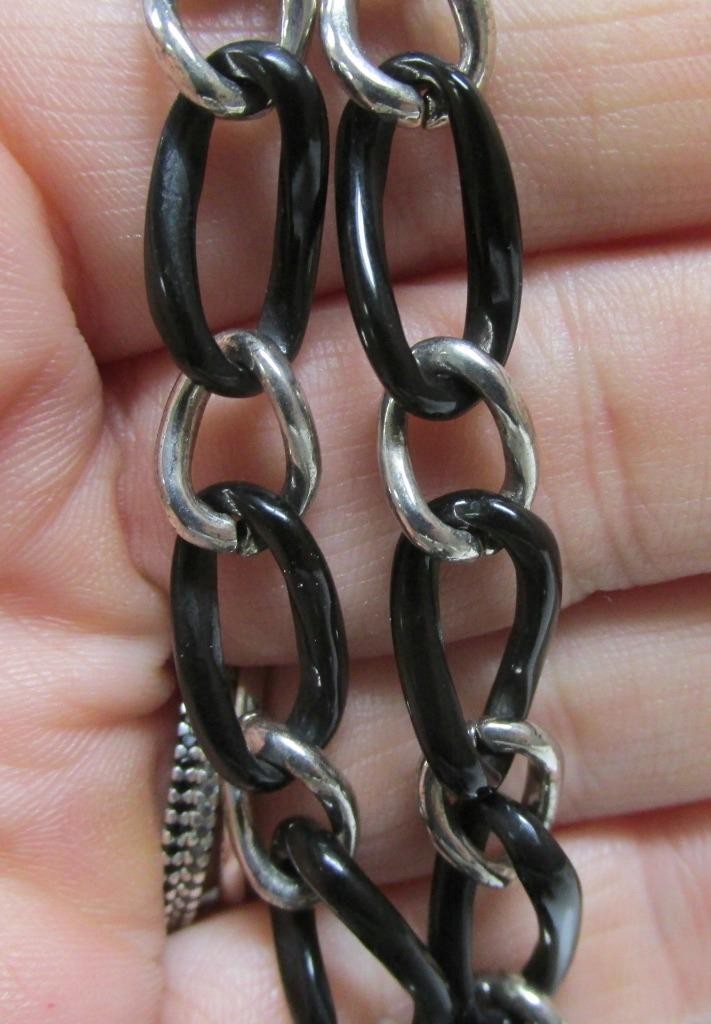 Sterling Silver & Black Plastic Link Chain Necklace ~ 18″ ~ 21.3grams ~ 3-G369