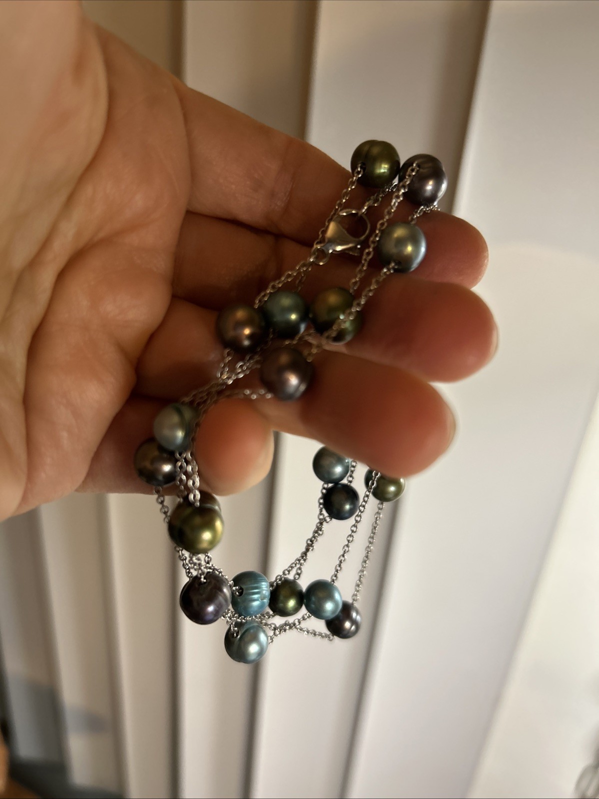 32. HONORA Sterling 925 Peacock Green Blue Pearl Station Necklace 36″, 26.7g