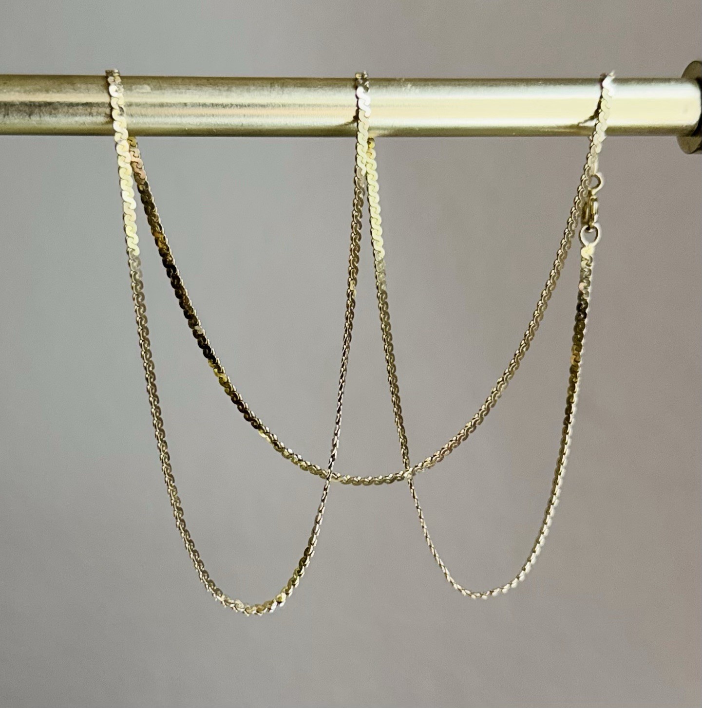 Vintage 14K 585 Yellow Gold 17 In. 1.5mm Serpentine Chain Necklace Unisex 3.4g