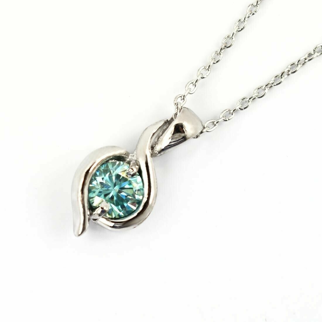 Blue Treated Diamond Pendent – Excellent Cut & Luster 2.30 Ct VVS1 Certified !