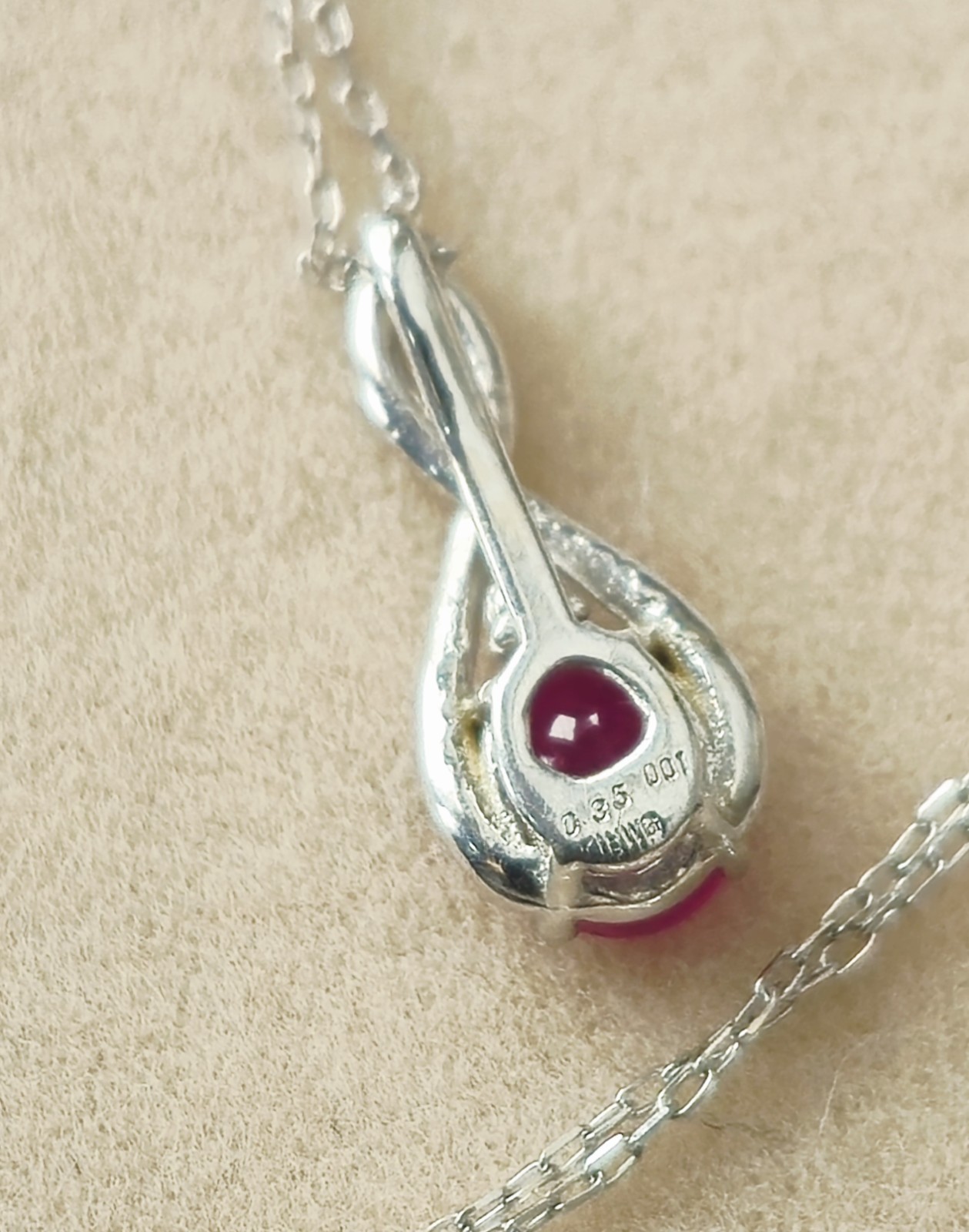 BEAUTIFUL 18k GOLD NATURAL RED RUBY & DIAMOND PENDANT 16″ NECKLACE W/CERTIFICATE